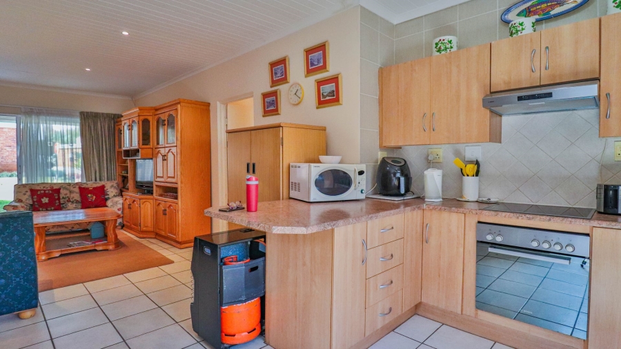 2 Bedroom Property for Sale in Schoemansville North West